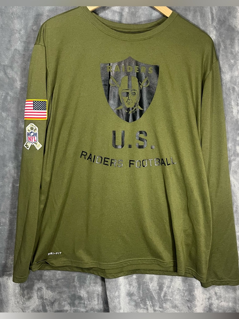 Nike Oakland Raiders Salute to Service Dri-Fit Long Sleeve Shirt - Olive Green